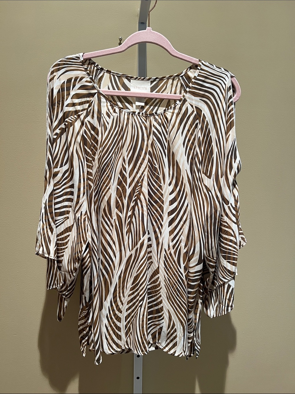 Chico's Brown & White Leaf-Print Blouse